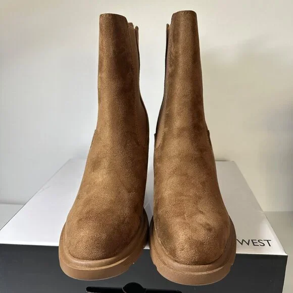 Nine West Ream Chelsea Heeled Booties Women's Size 10 M NWT - Picture 3 of 6